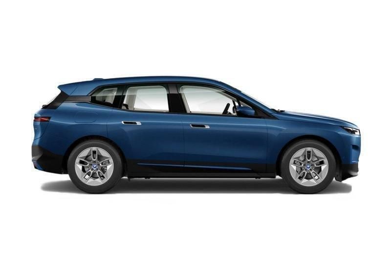 Usata BMW iX 396 kW (539 CV) 2024 Grigio SUV