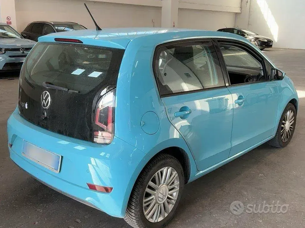 Usata VW up! move up! 65 CV (47 kW) 2023 Utilitaria