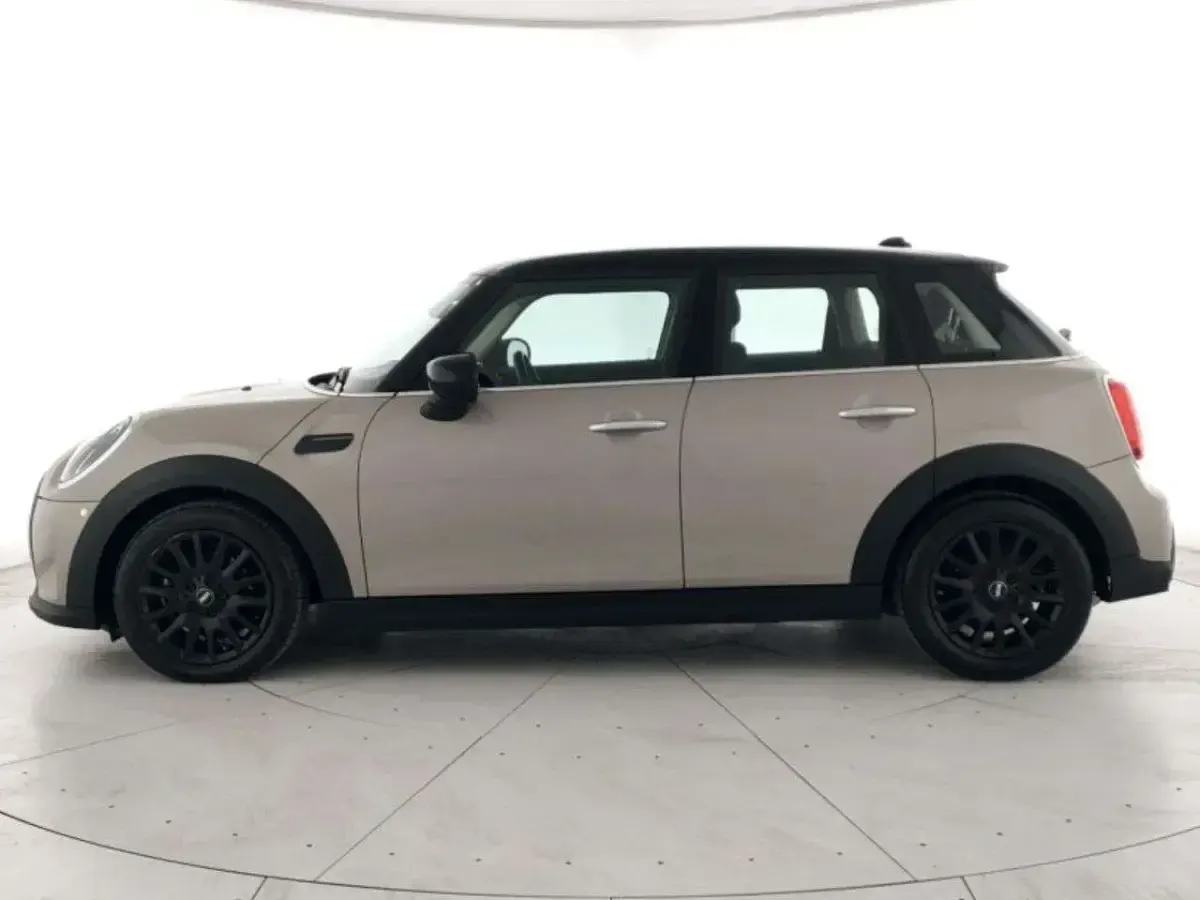 Usata Mini Cooper Classic 136 CV (100 kW) 2024 Grigio Utilitaria