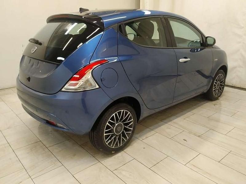 Usata Lancia Ypsilon S 69 CV (50 kW) 2024 Blu Utilitaria