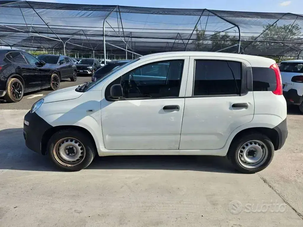 Usata Fiat Panda Pop 69 CV (50 kW) 2018 Bianco Utilitaria