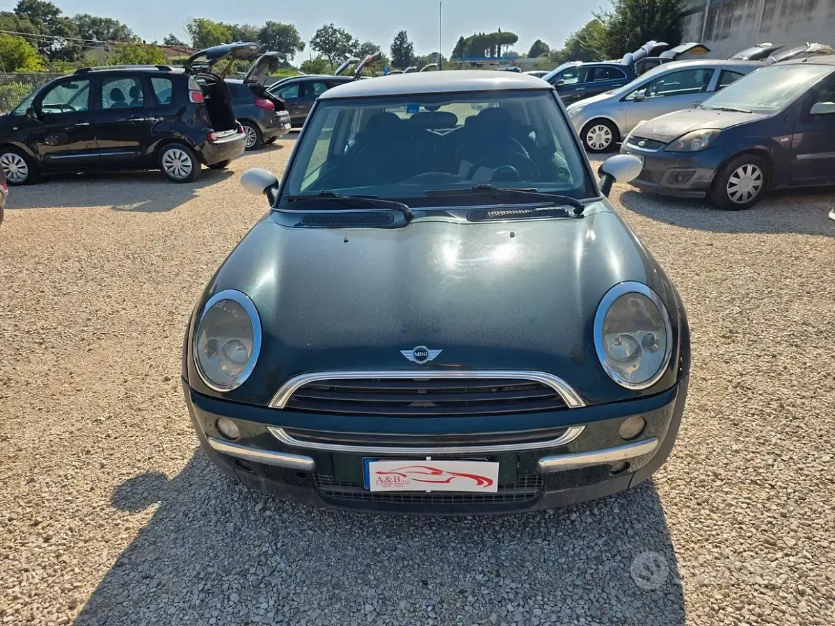 Usata Mini One D 75 CV (55 kW) 2003 Verde Utilitaria