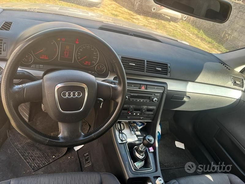 Usata Audi A4 116 CV (85 kW) 2007 Grigio Station wagon