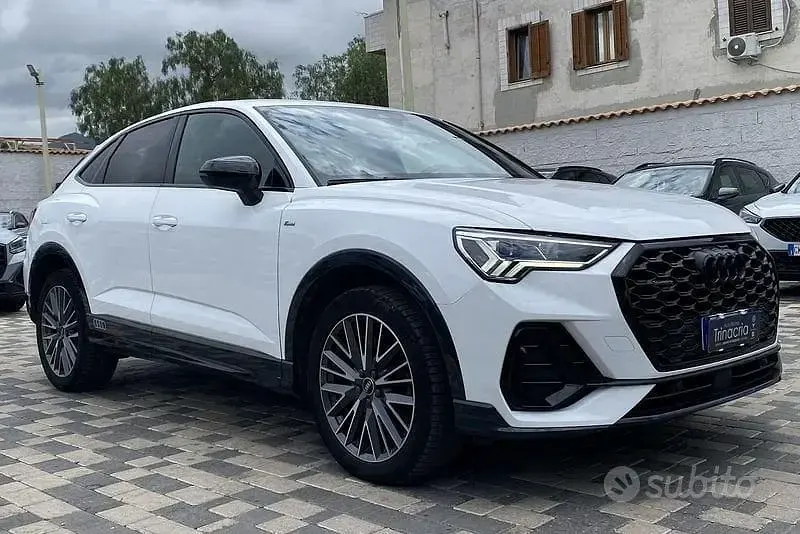 Usata Audi Q3 S-Line 200 CV (147 kW) 2022 Bianco SUV
