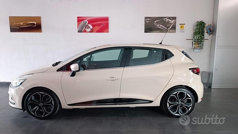 Usata Renault Clio IV Life 75 CV (55 kW) 2017 Beige Berlina