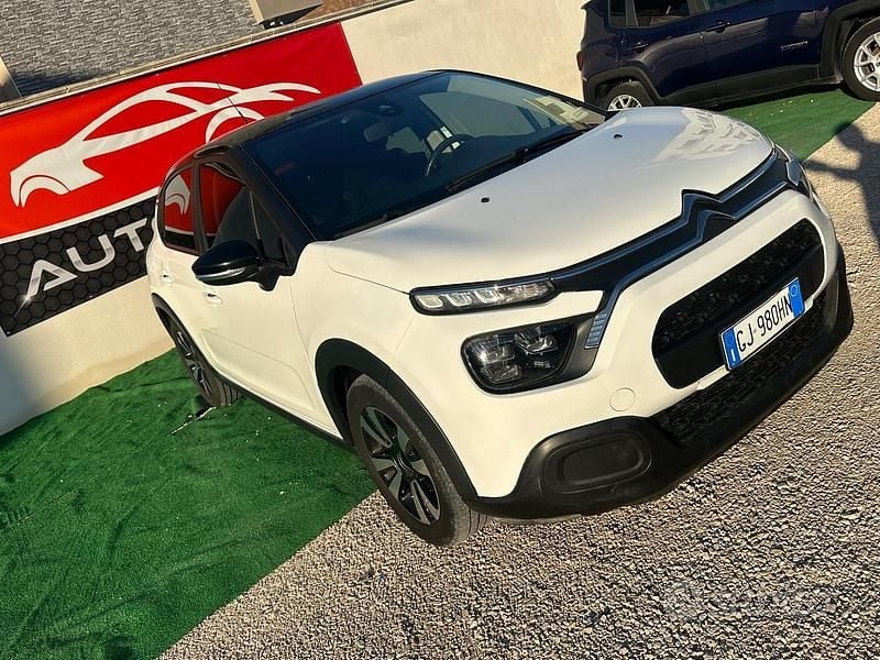Usata Citroën C3 Feel 102 CV (75 kW) 2022 Bianco Utilitaria