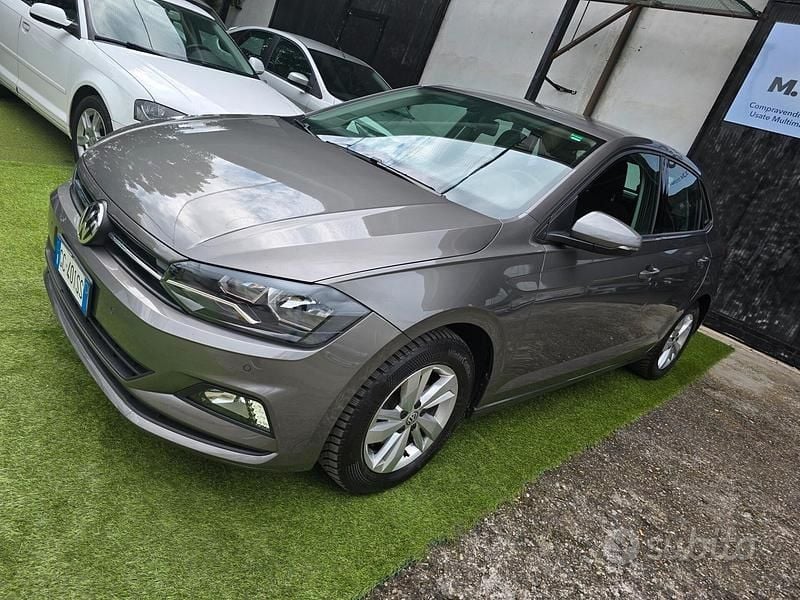 Usata VW Polo Highline 95 CV (69 kW) 2020 Grigio Utilitaria