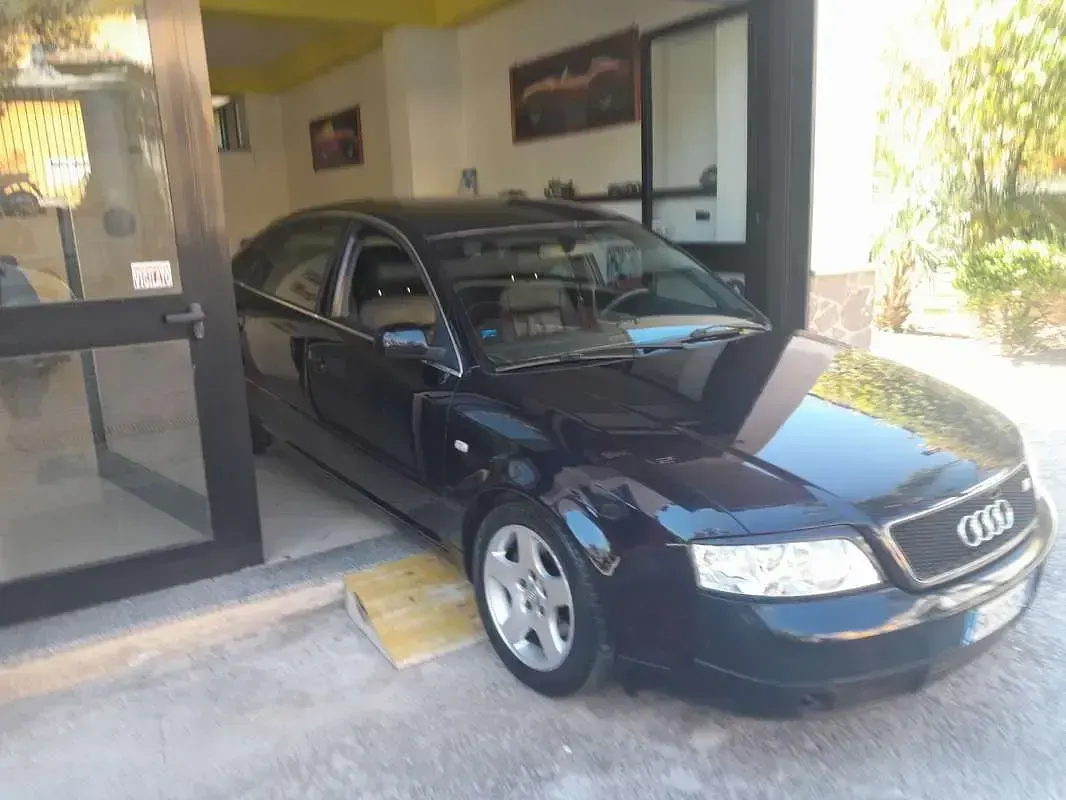 Usata Audi A6 Ambiente 150 CV (110 kW) 2000