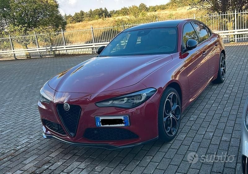 Usata Alfa Romeo Giulia Tech Edition 190 CV (139 kW) 2019 Rosso Berlina
