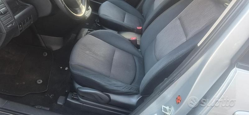 Usata Mazda 5 2009 Grigio Monovolume