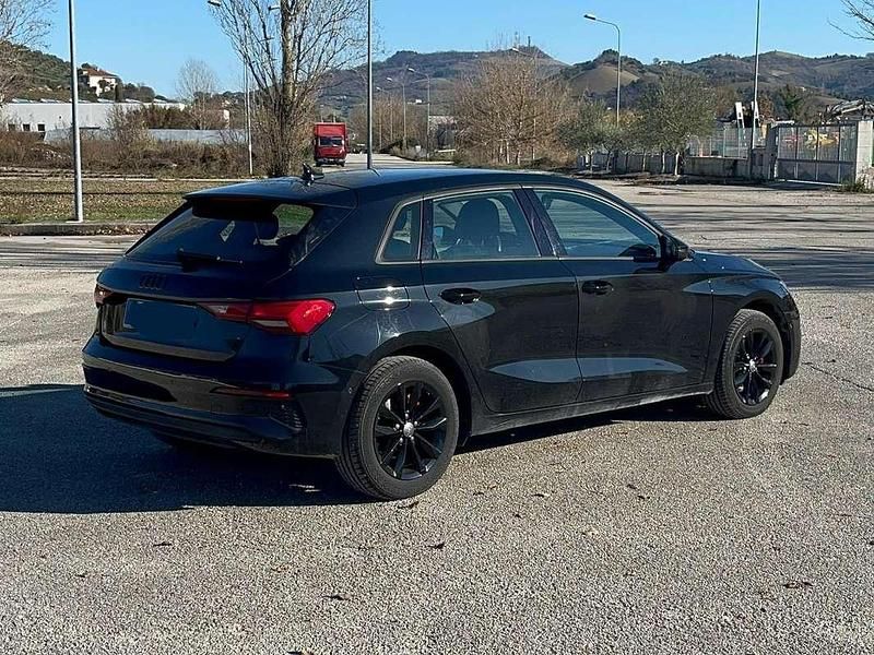 Usata Audi A3 116 CV (85 kW) 2020 Nero Berlina