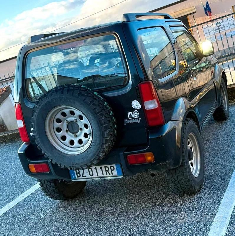 Usata Suzuki Jimny 80 CV (58 kW) 1998 SUV