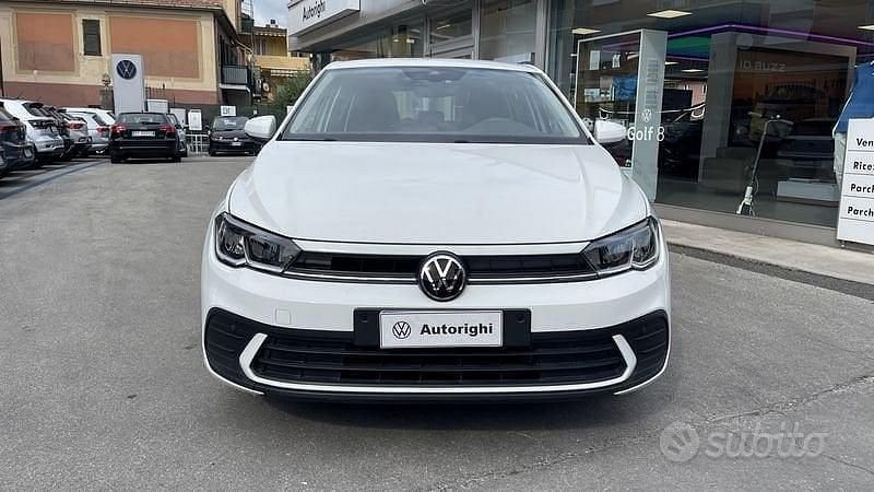 Usado VW Polo 80 CV (58 kW) 2022 Blanco Berlina