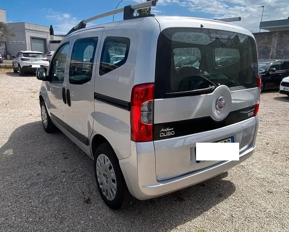 Usata Fiat Qubo Dynamic 77 CV (56 kW) 2012 Grigio Monovolume