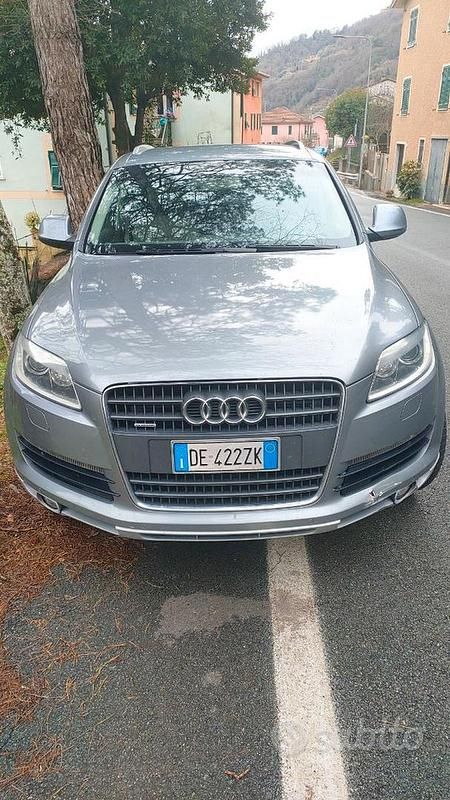 Usata Audi Q7 233 CV (171 kW) 2006 Grigio SUV