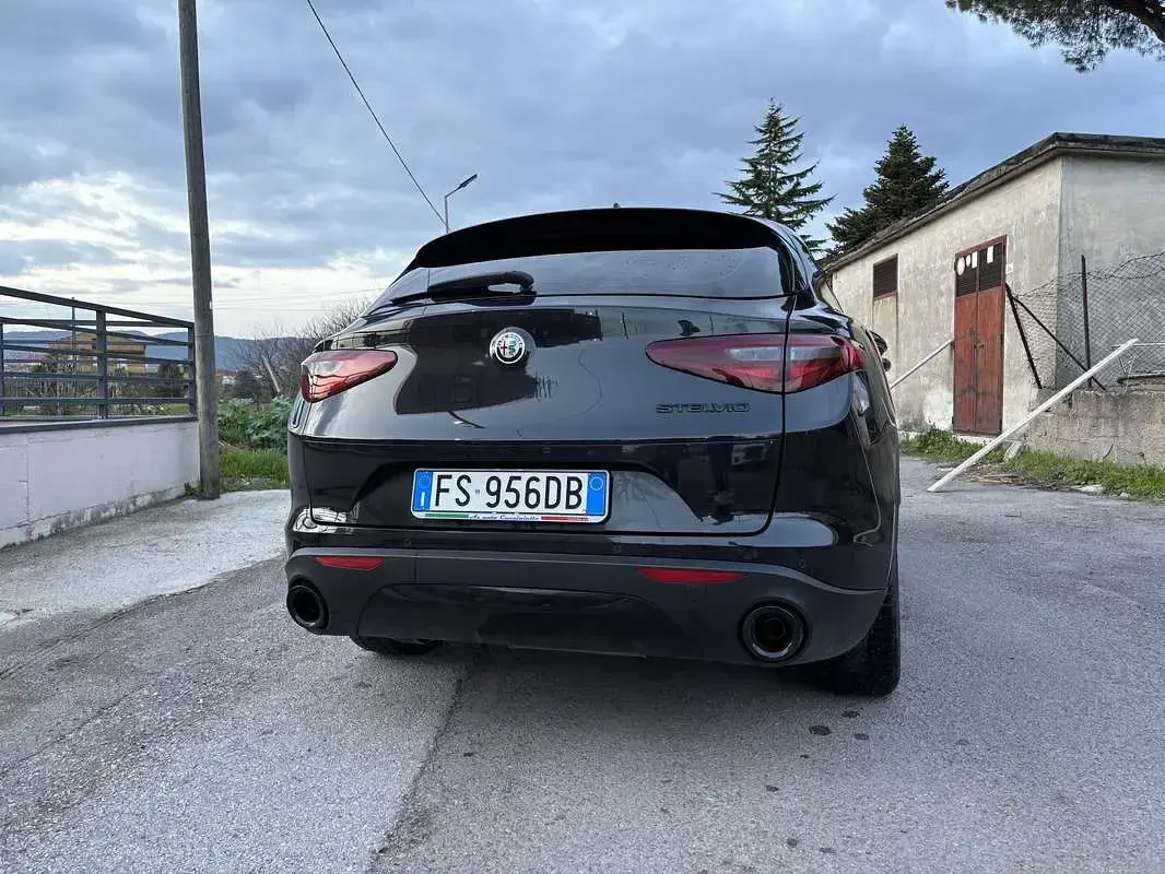 Usata Alfa Romeo Stelvio Business 150 CV (110 kW) 2018 SUV