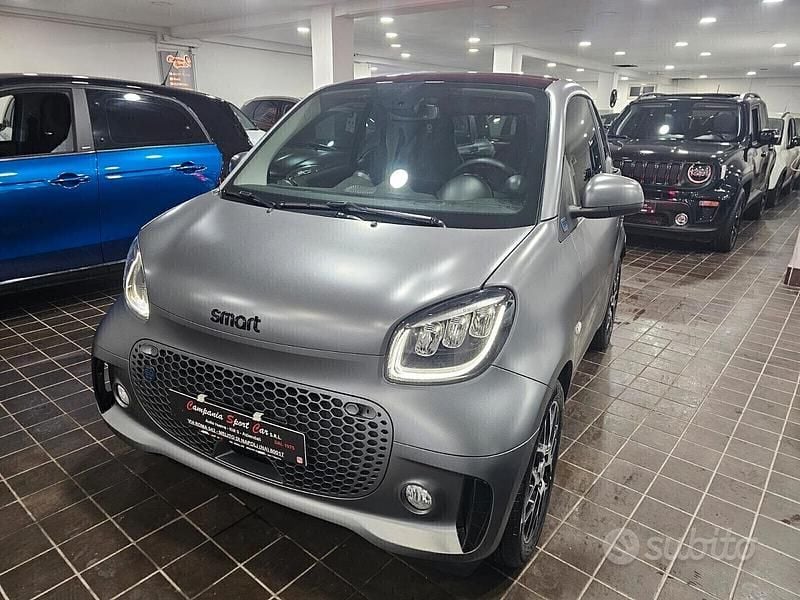 Usata Smart ForTwo Coupé Prime 41 kW (56 CV) 2022 Grigio Utilitaria