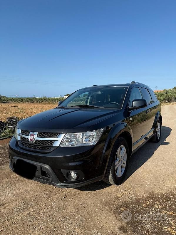 Usata Fiat Freemont Lounge 170 CV (125 kW) 2013 Nero SUV