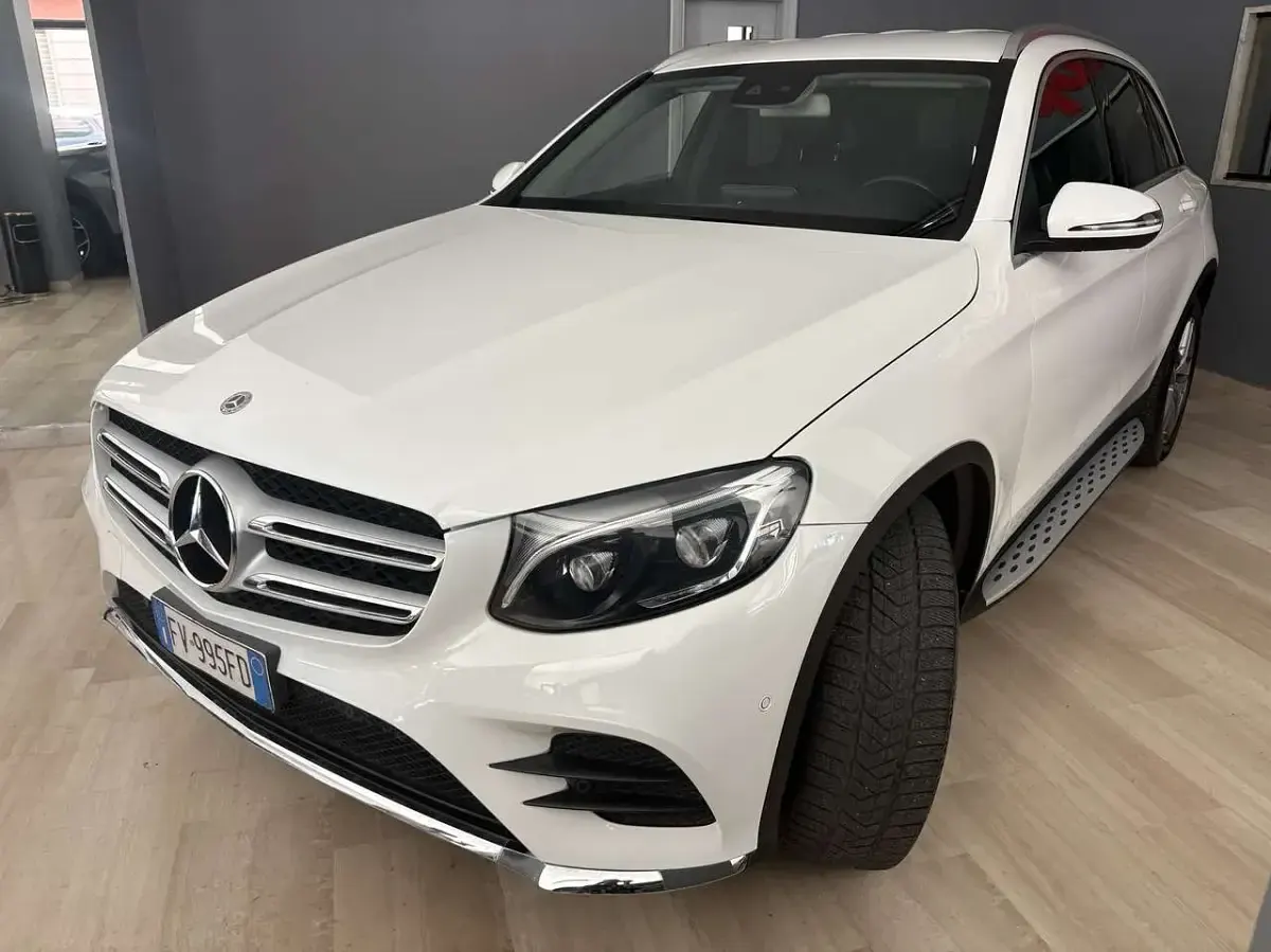 Usata Mercedes GLC250 Premium 204 CV (150 kW) 2019 Bianco SUV