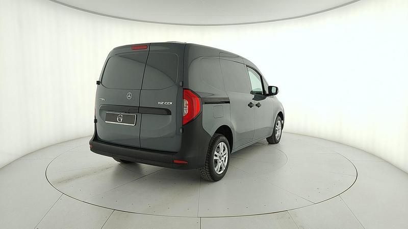 Käytetty Mercedes Citan 110 102 HP (75 kW) 2022 Harmaa Tila-auto