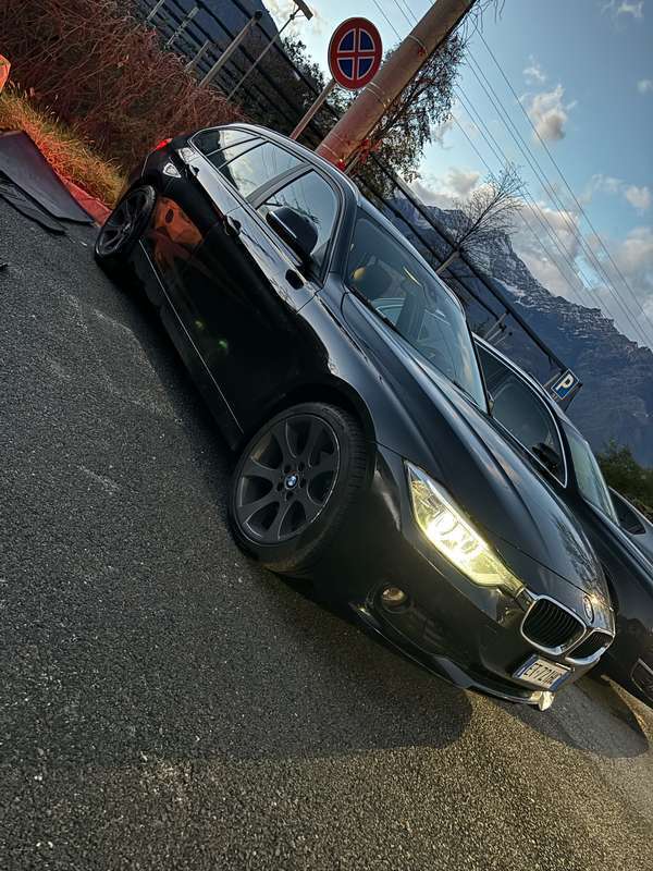 Usato 2014 BMW 320 2.0 Diesel 184 CV (12.500 €)