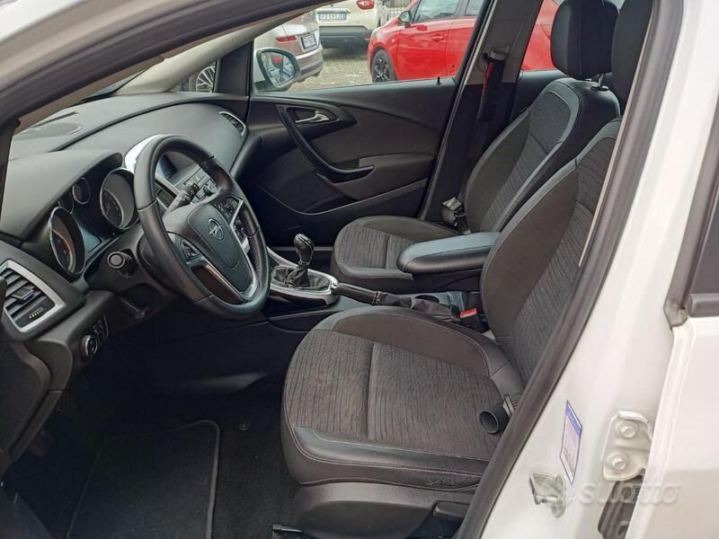 Usata Opel Astra S 110 CV (80 kW) 2015 Bianco Station wagon