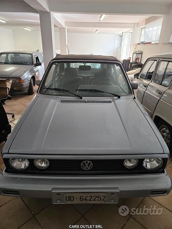 Usata VW Golf II Sport 73 CV (53 kW) 1990 Grigio Utilitaria