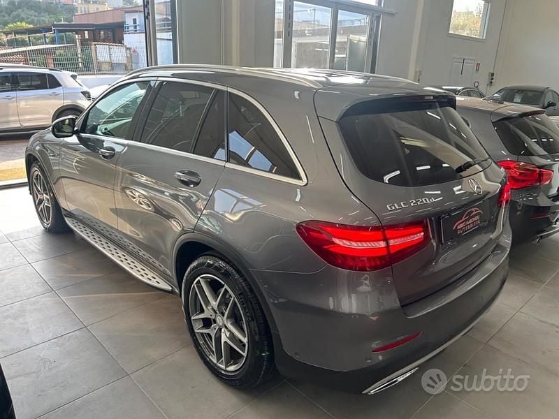 Usata Mercedes GLC220 Premium 170 CV (125 kW) 2017 Grigio SUV