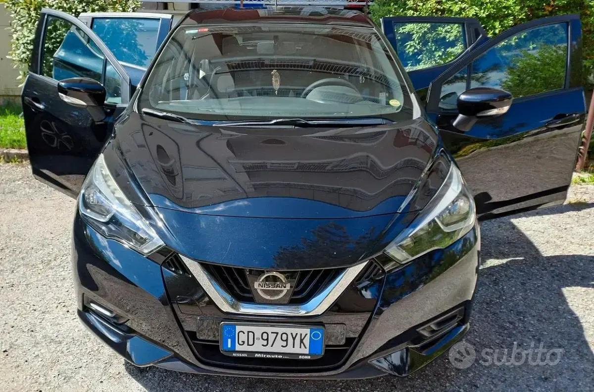 Usata Nissan Micra 71 CV (52 kW) 2017 Nero Utilitaria