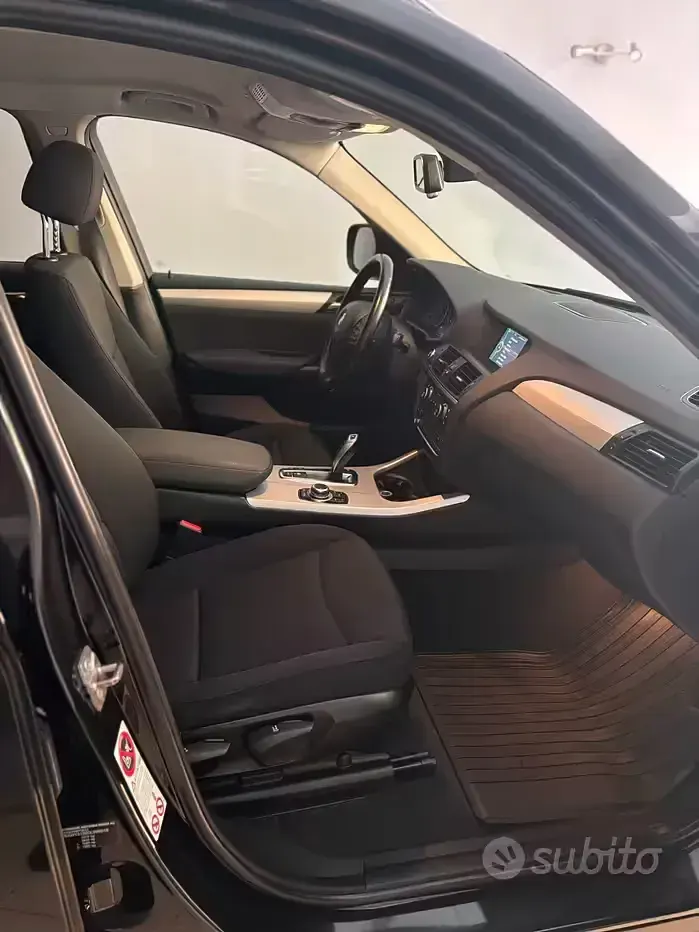 Usata BMW X3 Efficient Dynamics 184 CV (135 kW) 2012 Nero SUV