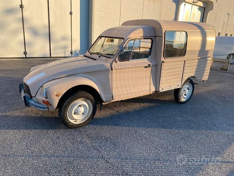 Usata Citroën Dyane 32 CV (23 kW) 1982 Utilitaria