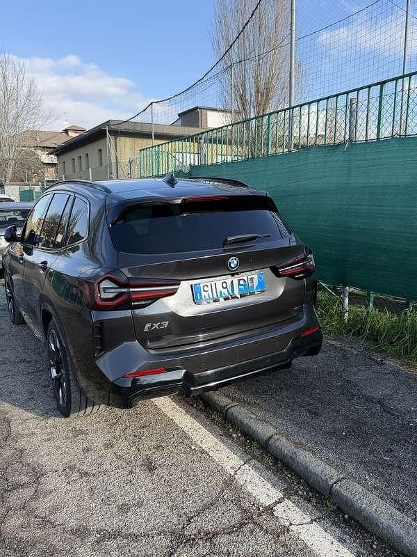 Usata BMW iX3 Impressive 80 kW (109 CV) 2021 SUV