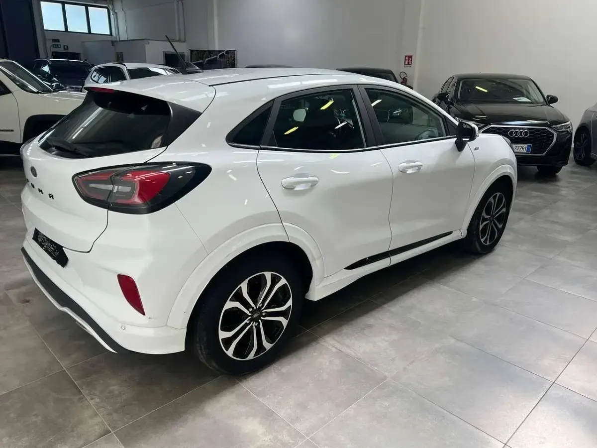Usata Ford Puma ST-Line 125 CV (91 kW) 2021 Bianco SUV