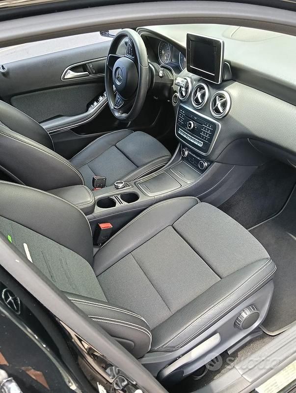 Usata Mercedes A180 2016 Nero Berlina