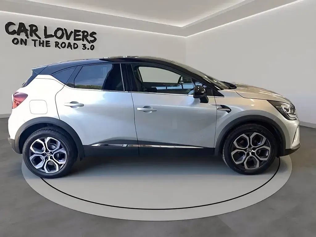 Usata Renault Captur Intens 101 CV (74 kW) 2023 Ype bestyle varsavia SUV