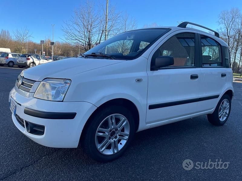Usata Fiat Panda Emotion 60 CV (44 kW) 2009 Bianco Utilitaria