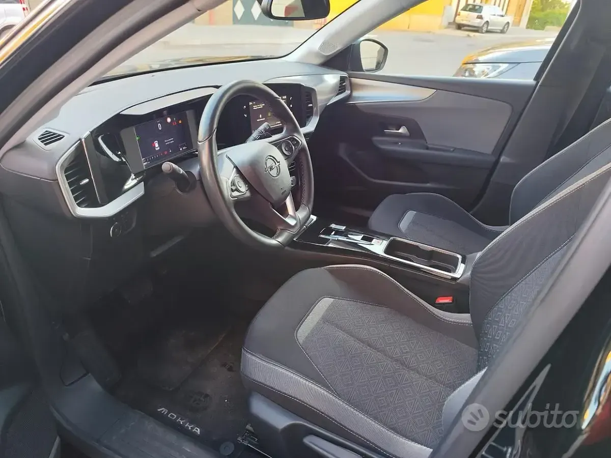 Usata Opel Mokka Elegance 131 CV (96 kW) 2023 Nero SUV
