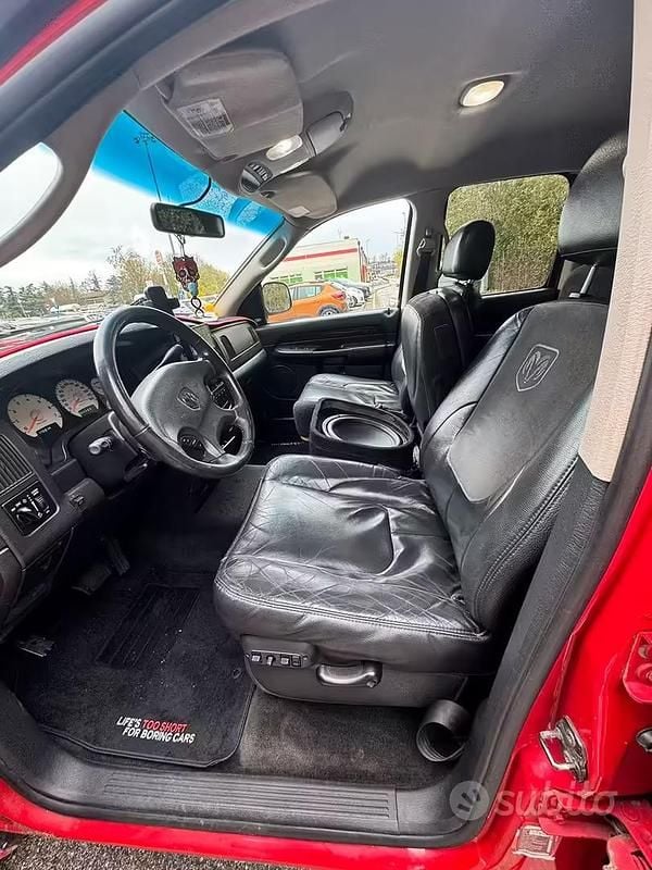 Usata Dodge Ram 345 CV (253 kW) 2006 Rosso Pick-up