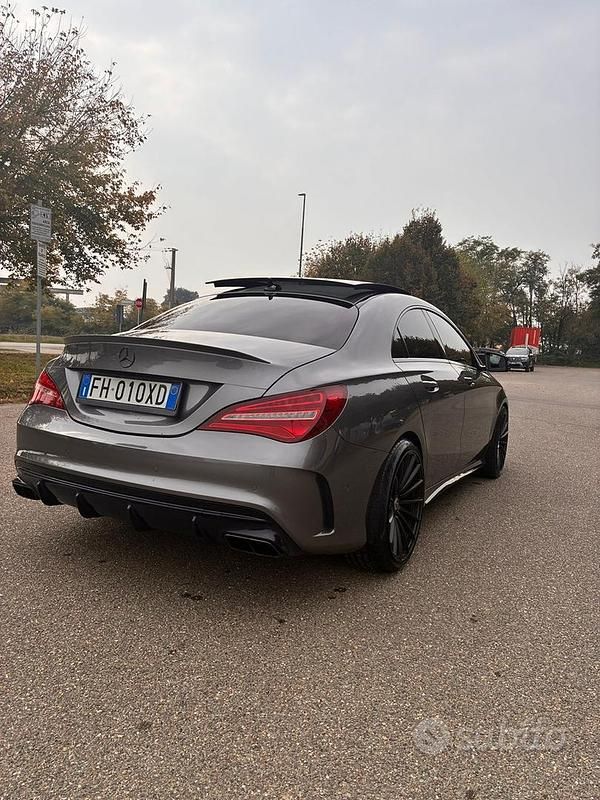 Usata Mercedes CLA45 AMG AMG 381 CV (280 kW) 2017 Grigio Berlina