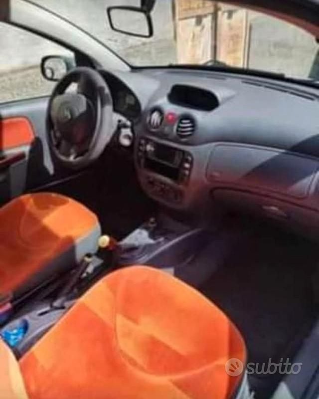 Usata Citroën C2 70 CV (51 kW) 2004 Utilitaria