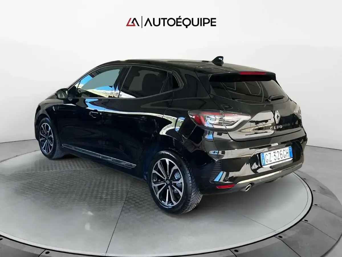Usata Renault Clio V Techno 91 CV (66 kW) 2025 Nero Berlina