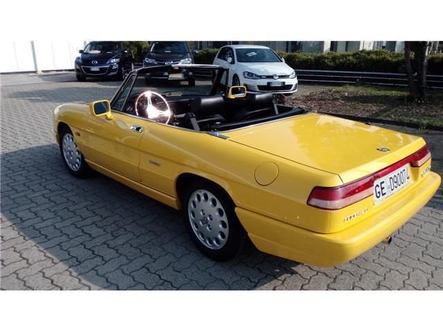 Venduto Alfa Romeo Spider Duetto 2 0i Auto Usate In Vendita