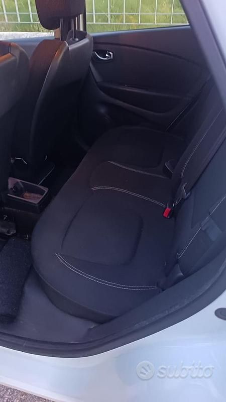 Usata Renault Captur 90 CV (66 kW) 2017 Bianco SUV