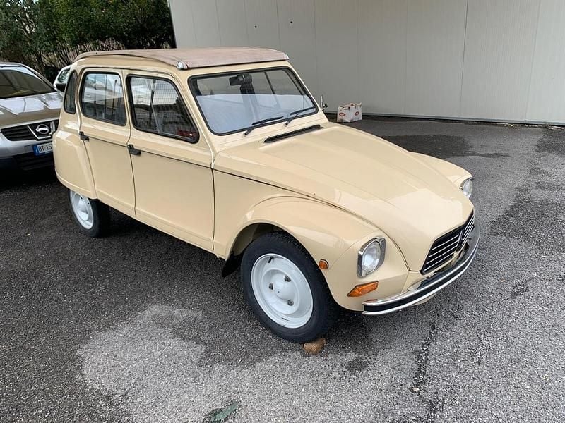 Usata Citroën Dyane 32 CV (23 kW) 1978 Beige Utilitaria