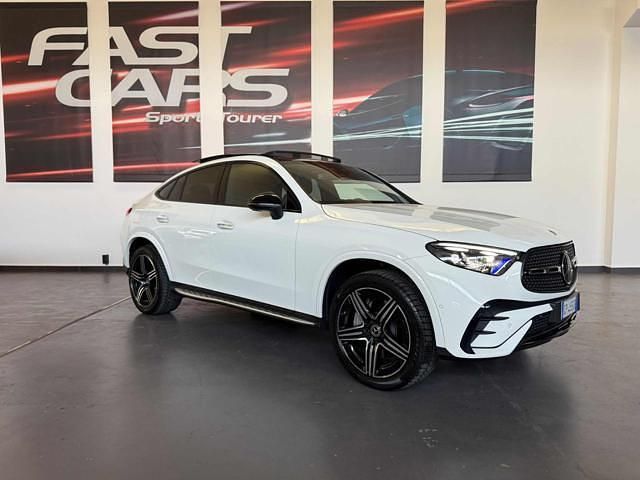 Usata Mercedes GLC300e AMG 197 CV (144 kW) 2023 Bianco Coupé