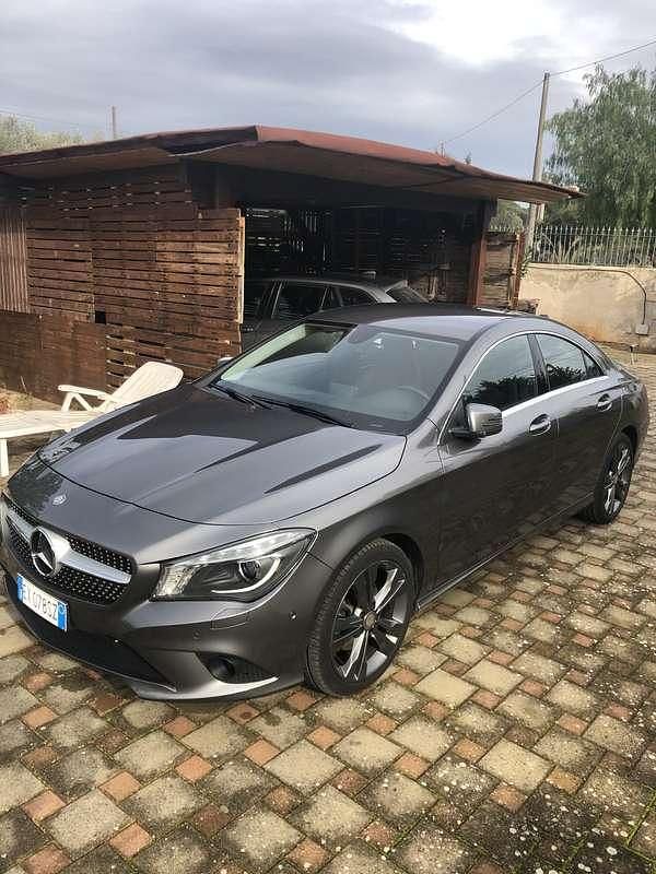 Usata Mercedes CLA200 136 CV (100 kW) 2014 Argento Coupé