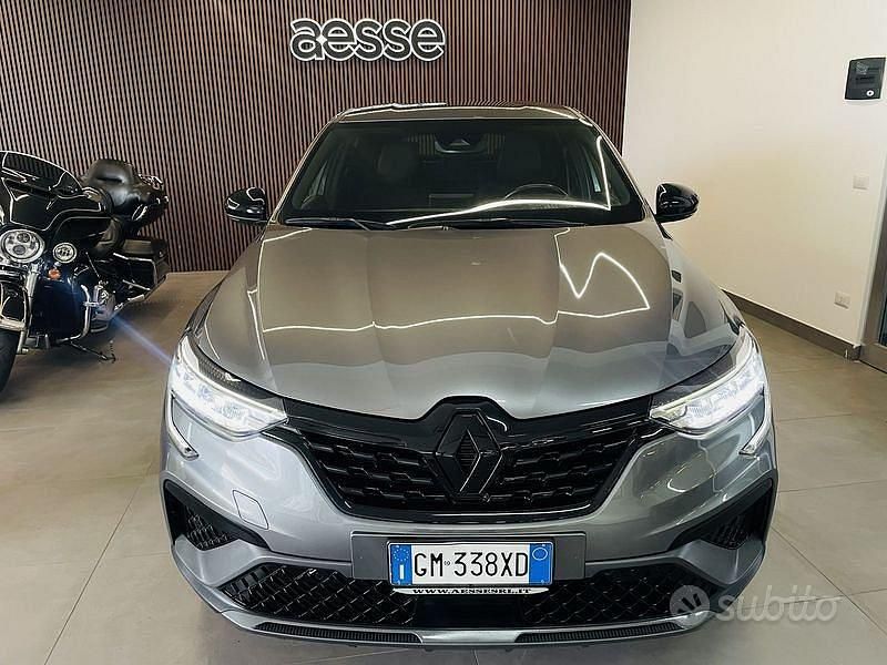 Usata Renault Arkana Engineered 145 CV (106 kW) 2023 Grigio SUV