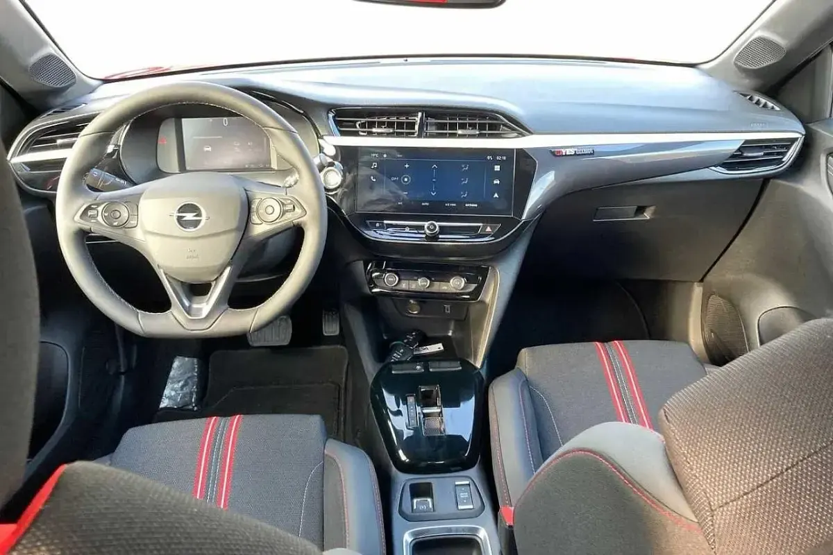 Nuova Opel Corsa 77 CV (56 kW) 2026 Rosso Utilitaria