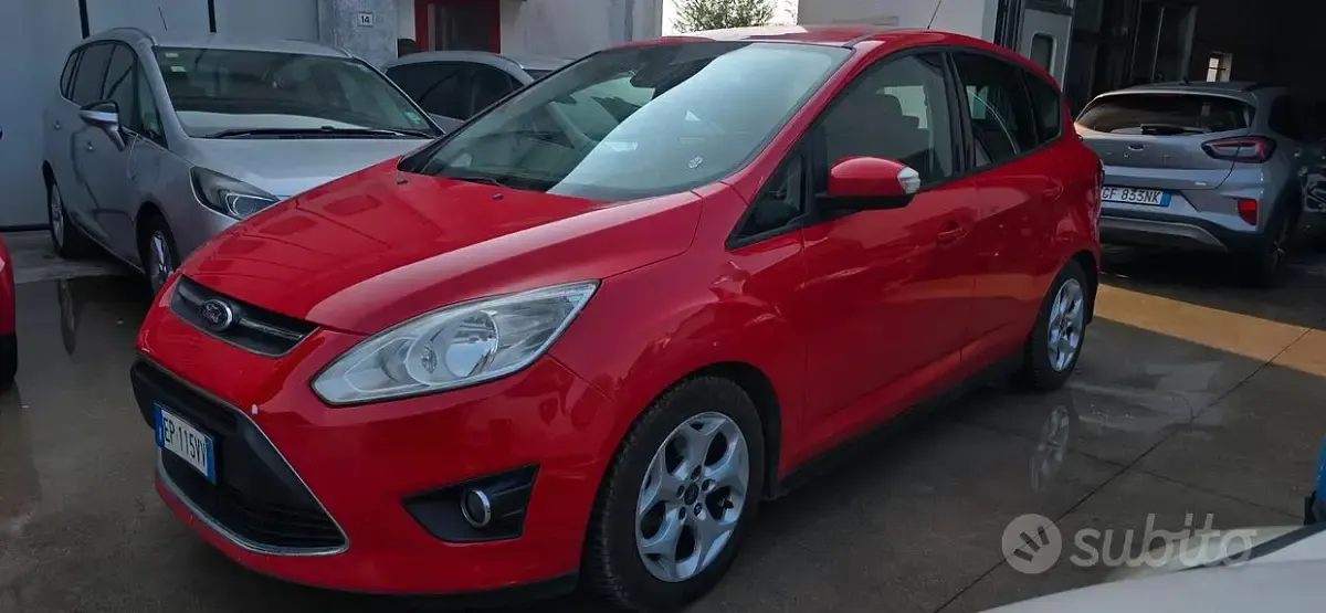 Usata Ford C-MAX Titanium 116 CV (85 kW) 2013 Rosso Monovolume