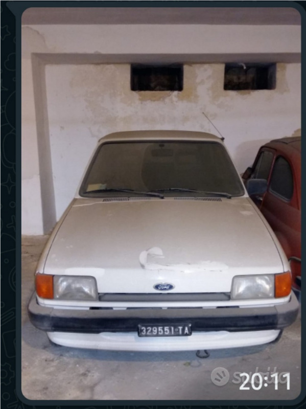 Usato 1984 Ford Fiesta Benzin (5.000 €)